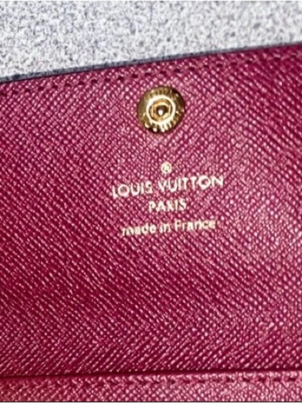 Louis Vuitton Monogram 6 Key Holder Multicles Rare Raspberry Interior EUC - Picture 10 of 15